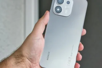 Smartfón pre nenáročných za 299 eur? Honor má dizajn, no hardvér v roku 2026 zaostáva
