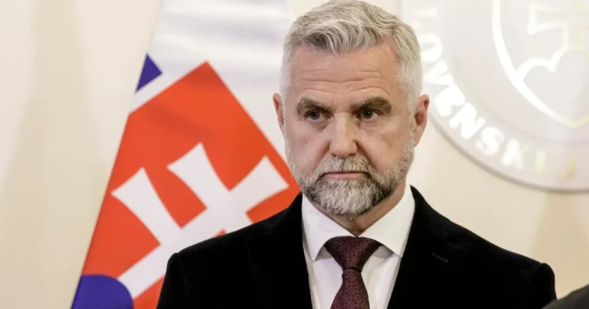 Smer označil návrh PS o šírení poplašnej správy za umlčiavanie názorov