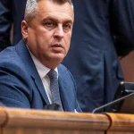 SNS sa dohodla s huliakovcami, prejsť by malo aj zrušenie voľby poštou