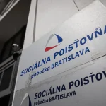 Sociálna poisťovňa bude od januára vyplácať dávky v nových termínoch