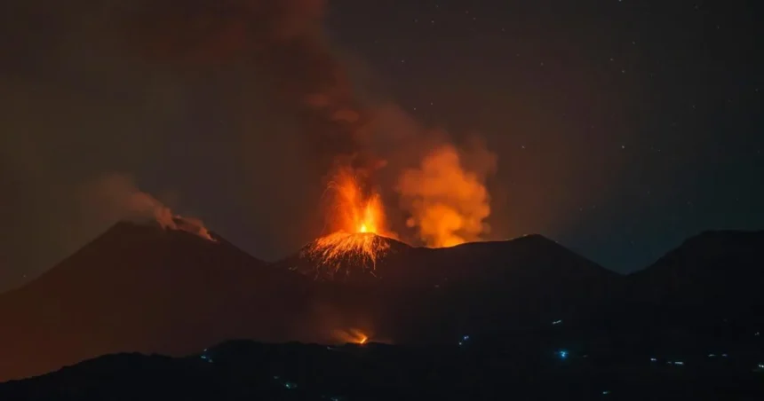 Sopka Etna opäť narušila leteckú dopravu na Sicílii