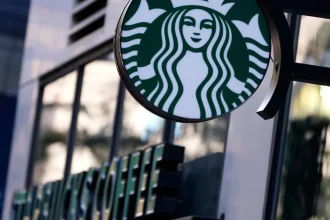 Starbucks zvažuje predaj japonskej divízie za tri miliardy dolárov
