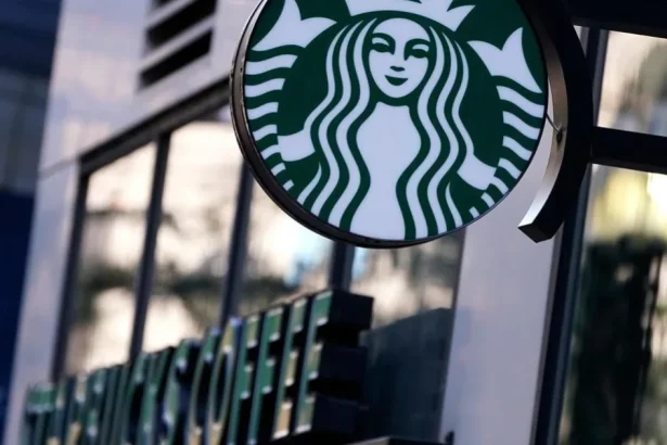 Starbucks zvažuje predaj japonskej divízie za tri miliardy dolárov