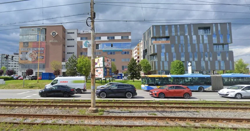 Sú leniví a ráno je zima? Parkovací trik oceliarov nahneval majiteľov košického hotela