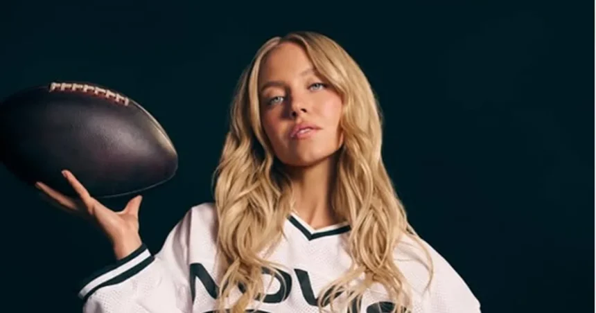Sydney Sweeney čelí kritike za lacnú reklamu s nahou scénou na koši