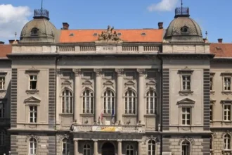 UPJŠ otvorila akademický rok, ocenenia pre vedcov a študentov