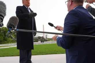 USA: Médiá CNN, MS NOW a Politico dostali nové pokyny