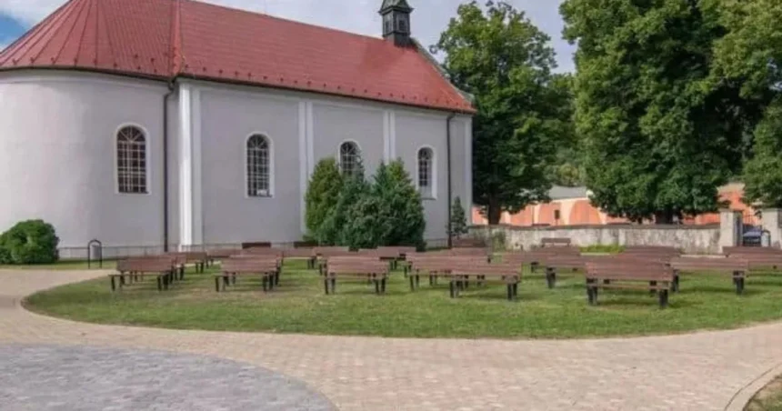 V Sabinove sprístupnili obnovený nemecký evanjelický kostol a hradobnú uličku