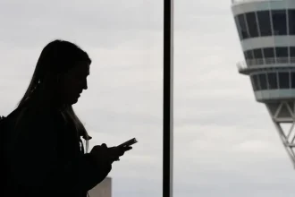 Výpadok systému riadenia narušil stovky letov na východnom pobreží USA