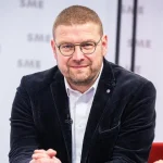 Bežec sa stal hrdinom, vytiahol z vody dvoch policajtov