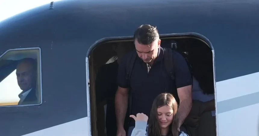 Bolsonaro pristál s rodinou na letisku v USA, upozornili novinári AFP
