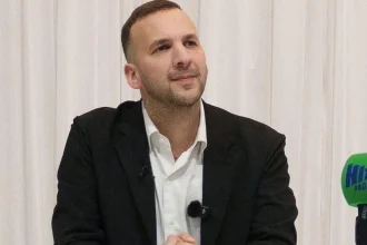 Britskí zelení si zvolili nového lídra, pokračujú v ľavicovej politike