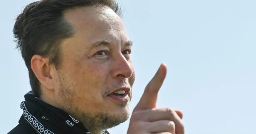 Chce vypustiť na obežnú dráhu ďalšie tisíce satelitov