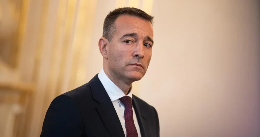 Drucker podporuje sprísnenie trestov za násilnú činnosť