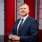 Karas: Opozícia je plná amaterizmu, situácia je búrlivá