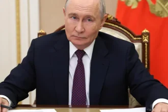 Kremeľský bloger sa obrátil proti Putinovi. Za kritiku mu hrozí 10 rokov väzenia