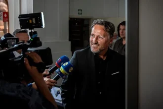 Makó prišel k výslechu, ale odmítl vypovídat. Inspekce ho zklamala