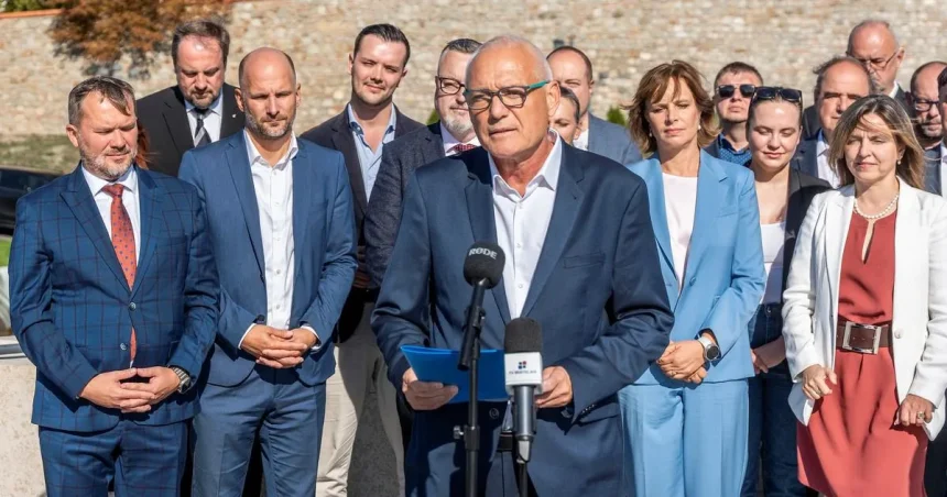 Mikloško podporuje Valla, Karas nikoho a Majerský váha. KDH ide hlavne po poslancoch