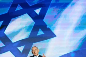 Napäté voľby v Izraeli rozhodnú o budúcom smerovaní krajiny