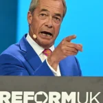 Polícia v Británii vzniesla obvinenie voči 28-ročnému Joshuovi Kerymu