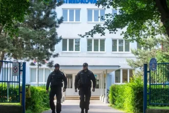 Polícia zvýši svoju prítomnosť v okolí škôl.
