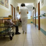 Populácia starne. Samosprávy čaká rozširovanie sociálnych služieb