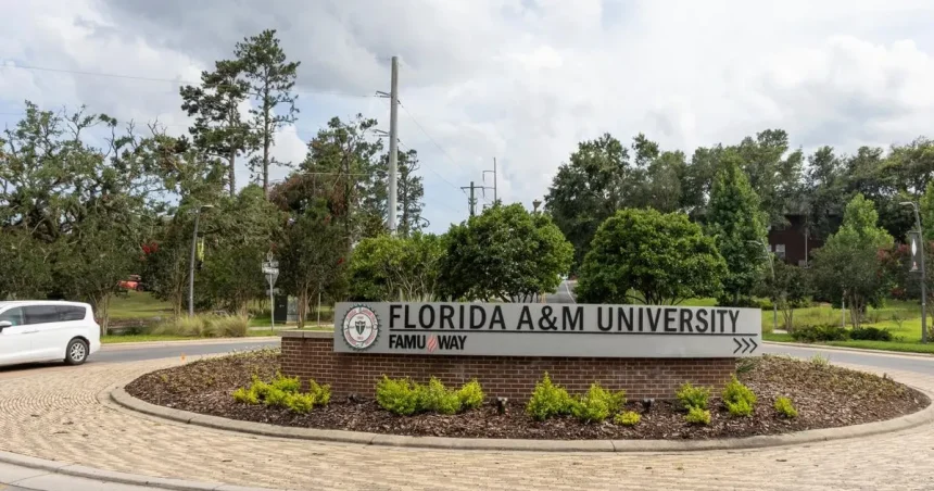 Pri streľbe na Floride utrpelo zranenia viacero ľudí