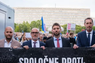 Šéf SaS Gröhling to chce skúšať znova a nevzdáva sa
