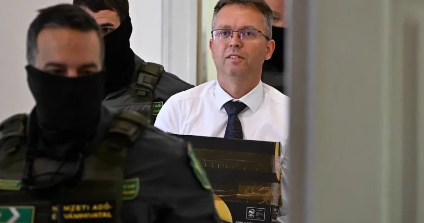 Súd predĺžil väzbu aj po Balázsovi Hankóovi