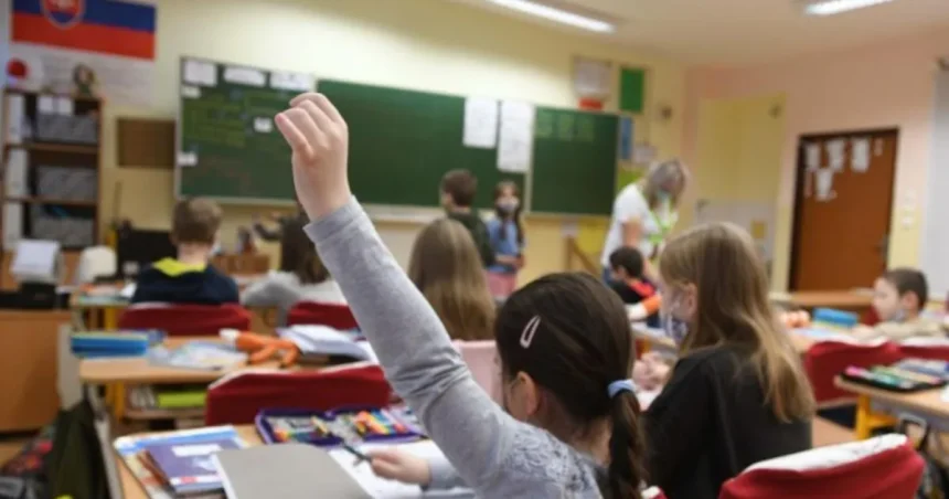 Takmer polovica slovenských učiteľov má problém