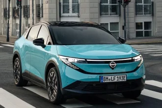 Tretia generácia Nissanu Leaf prichádza na trh.