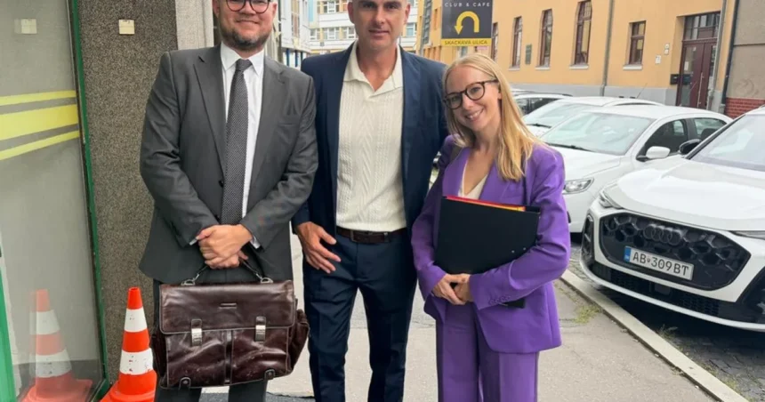 Úrad potvrdil, že od ministerstva dostal žiadosť o súhlas so Svítokovým vymenovaním