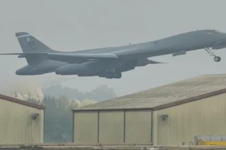 USA stiahli bombardéry z britskej základne, môže to skomplikovať útoky na Irán
