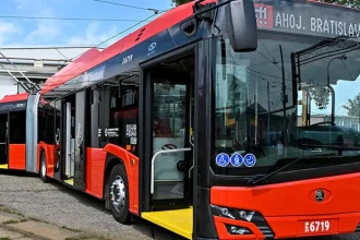 V Bratislave začína na linke 32 premávať nová autobusová linka
