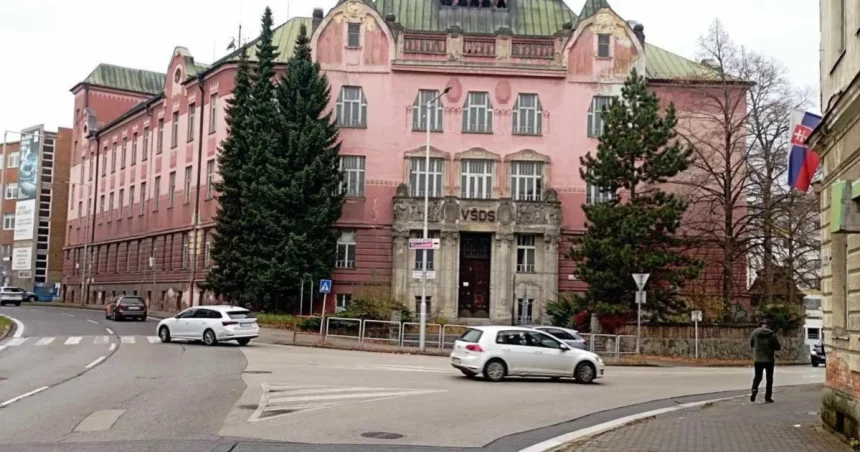 Žilinská univerzita zrušila predaj ikonickej historickej budovy